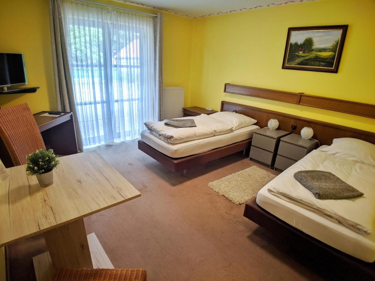 Gastehaus Allergrund Hotel Wienhausen Eksteriør billede